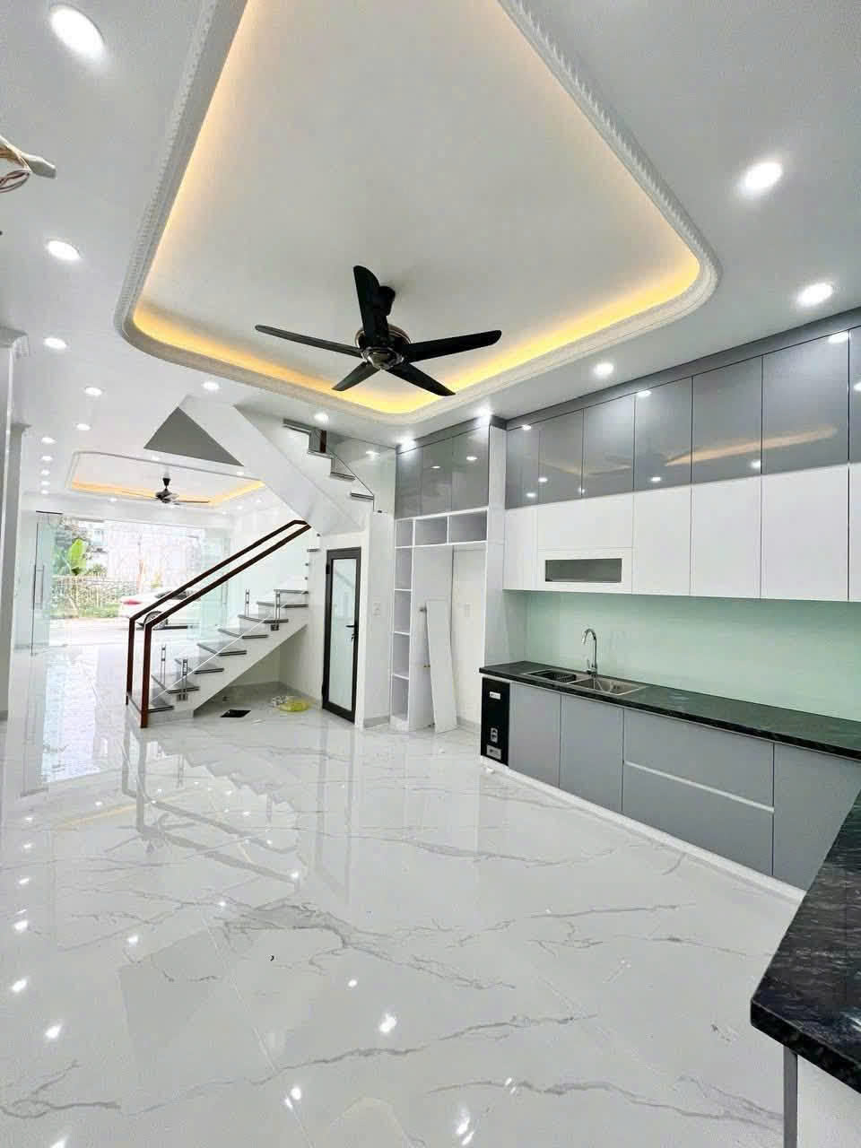 BÁN NHÀ 4 TẦNG KHU ĐÔ THỊ HIM LAM HÙNG VƯƠNG - HỒNG BÀNG, HẢI PHÒNG
