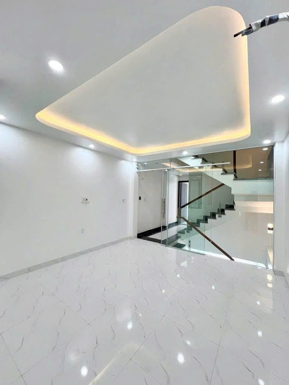 BÁN NHÀ 4 TẦNG KHU ĐÔ THỊ HIM LAM HÙNG VƯƠNG - HỒNG BÀNG, HẢI PHÒNG