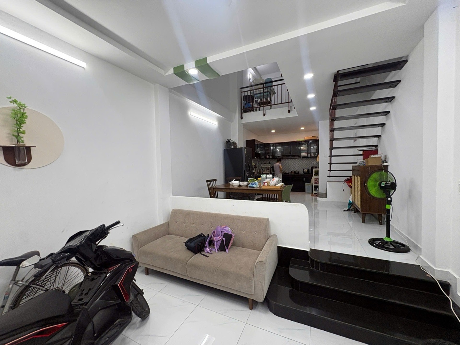 Bán  Nhà Lê  Đình  Thám  Gò Dầu  Tân  Phú  45m2 3 Tầng Nhỉnh 7 Tỷ xíu