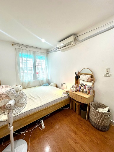 ⭐️Chính chủ cho thuê căn hộ 65m2 đường Hoàng Hoa Thám, Ba Đình, HN; 0966881990