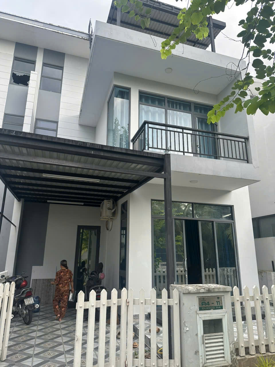 CHO THUÊ BIỆT THỰ CAO CẤP BELLA VILLA – ĐỨC HÒA, LONG AN