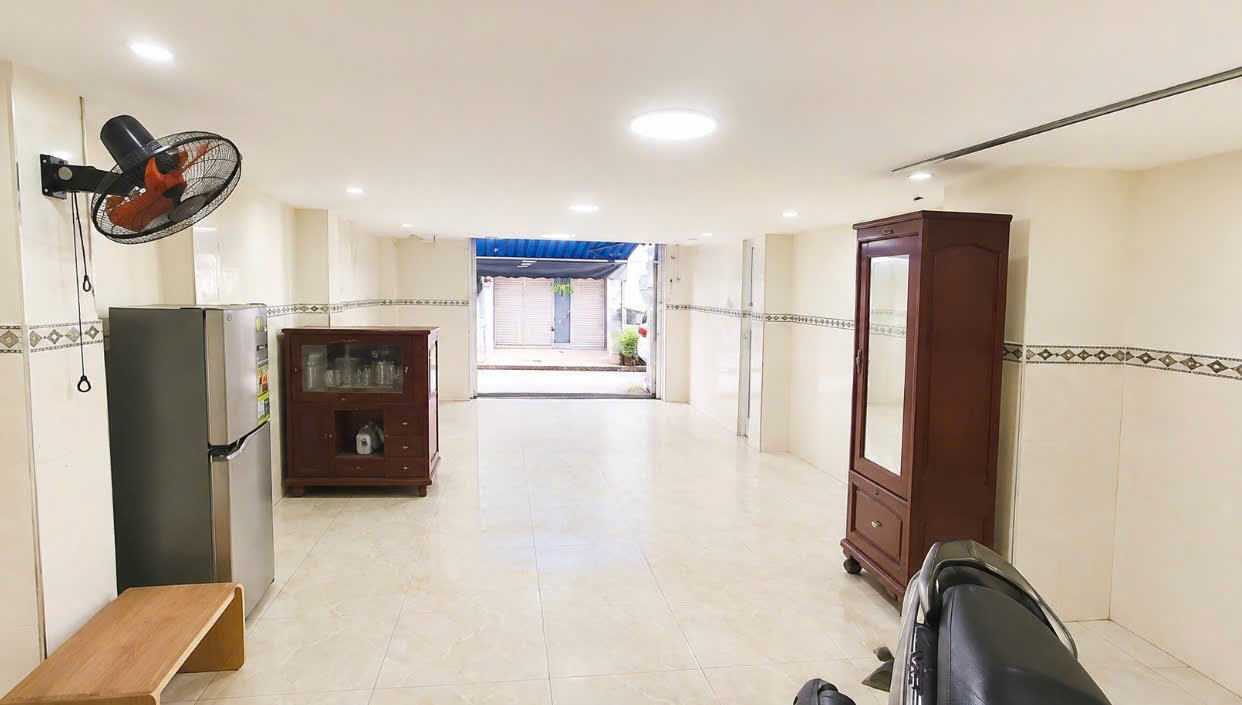 MẶT TIỀN ĐƯỜNG HÒA HẢO - LÔ GÓC VỈA HÈ 2 BÊN - KINH DOANH ĐA NGÀNH - 44M² - 5 TẦNG