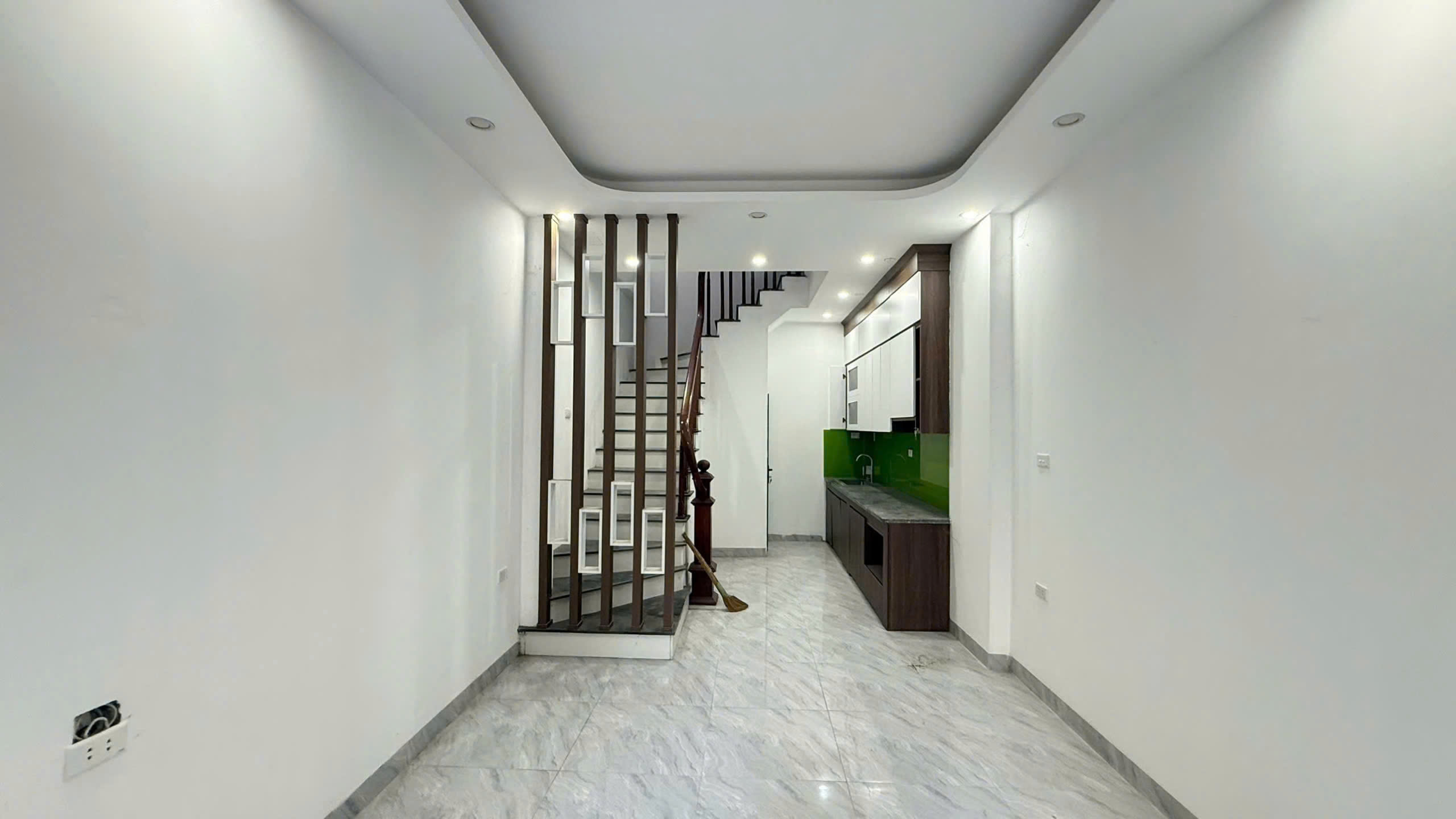 CHO THUÊ NHÀ 4 TẦNG MỚI ĐẸP TẠI DI TRẠCH , HOÀI ĐỨC, HÀ NỘI – 3 PHÒNG NGỦ – ĐẦY ĐỦ TIỆN NGHI – DỌN VÀO Ở NGAY