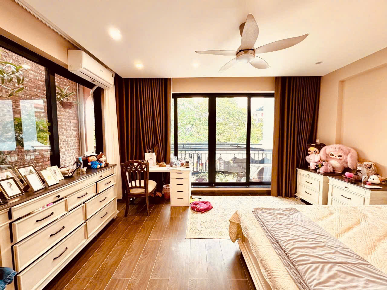 BÁN NHÀ MẶT NGÕ KINH DOANH PHỐ KIM GIANG – ĐẠI KIM 🔥
💥 120M² – 4 TẦNG – MT 6M – CHỈ 21.5 TỶ