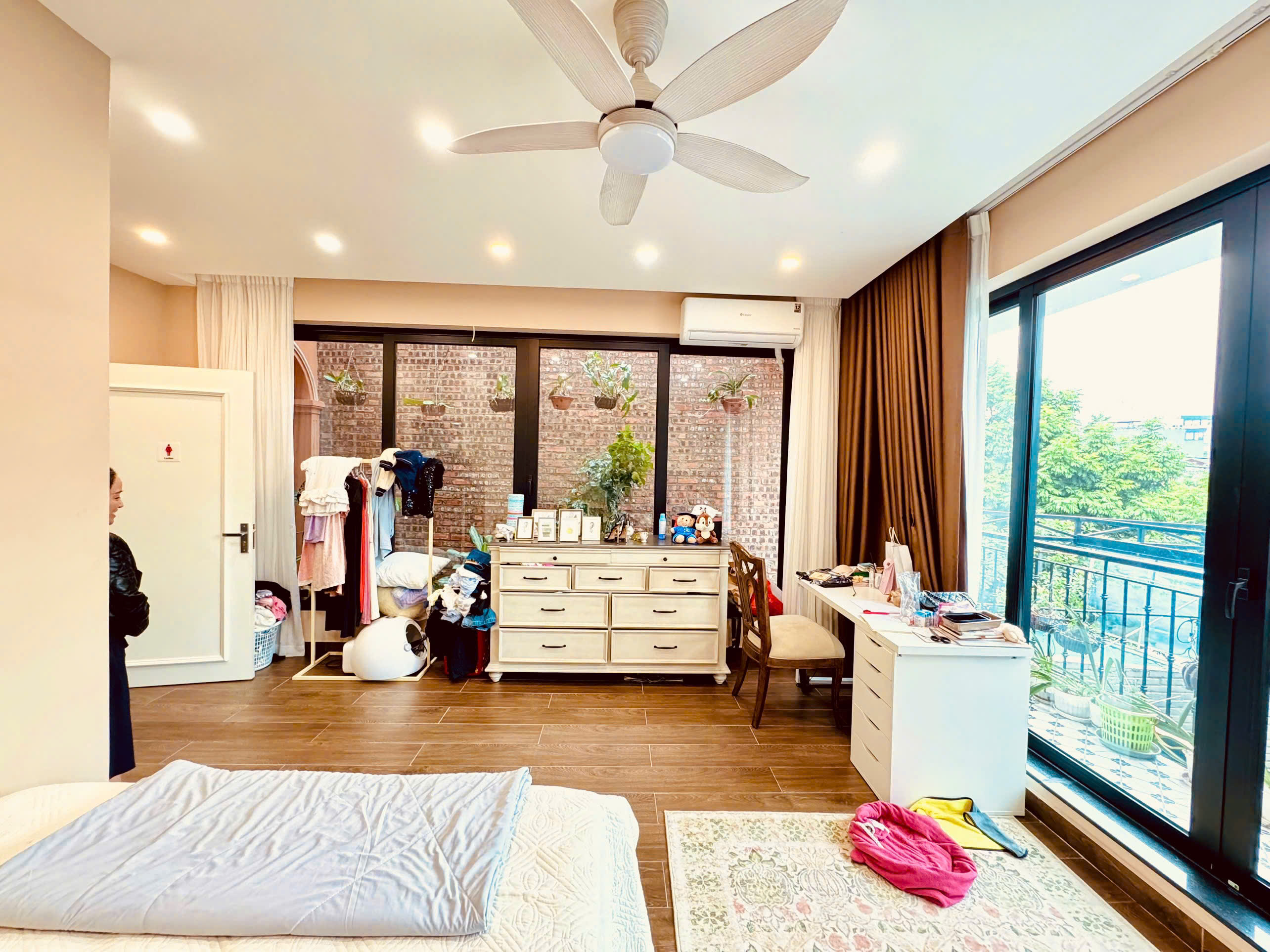 BÁN NHÀ MẶT NGÕ KINH DOANH PHỐ KIM GIANG – ĐẠI KIM 🔥
💥 120M² – 4 TẦNG – MT 6M – CHỈ 21.5 TỶ-4