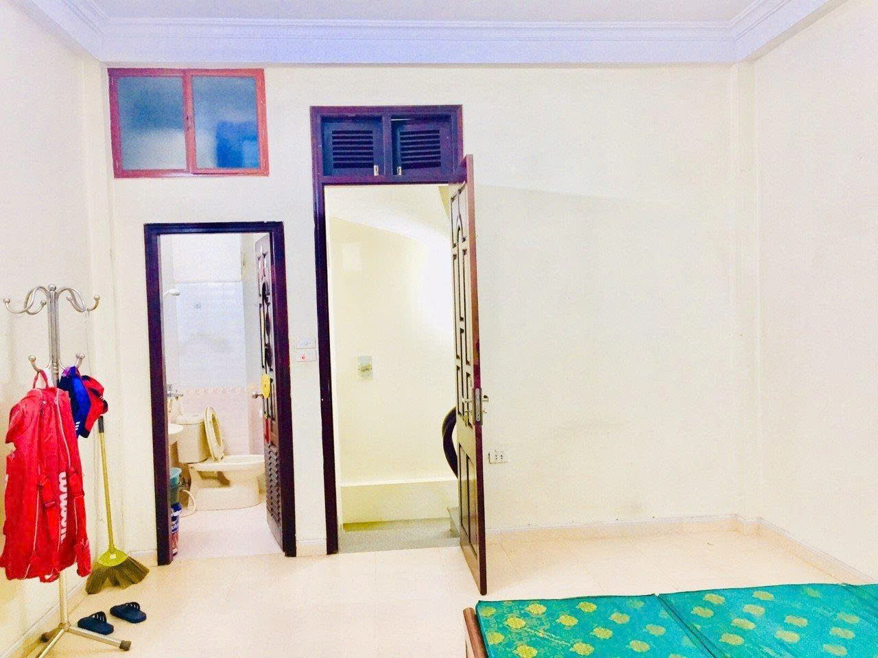 SIÊU PHẨM HIẾM – NHÀ SÁT HỒ TÂY, Ô TÔ ĐỖ CỬA – CƠ HỘI ĐẦU TƯ SINH LỜI CAO
