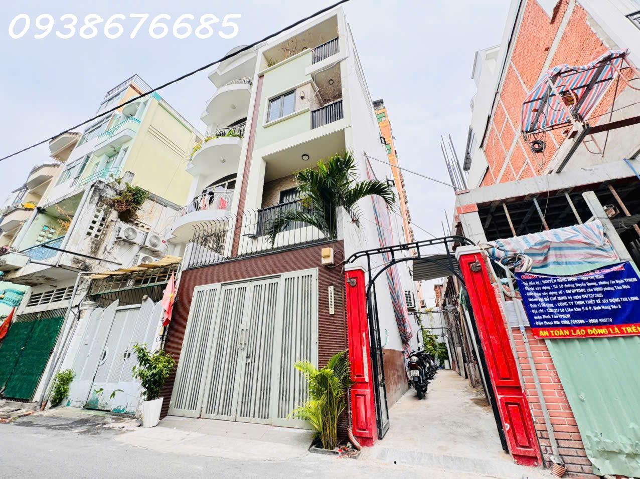 BÁN NHÀ 5 TẦNG MẶT TIỀN HUYỀN QUANG, QUẬN 1- HIẾM VỊ TRÍ 3 MẶT TIỀN- DT 4M*16M VUÔNG ĐẸP- CHÍNH CHỦ 0938676685 GIANG GIANG XEM NHÀ