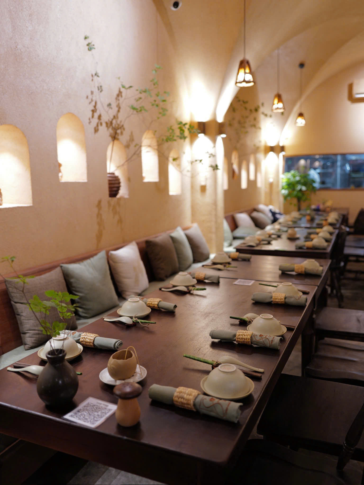 SANG NHƯỢNG MẶT BẰNG ĐẸP THẢO ĐIỀN – GIÁ THUÊ TỐT Địa chỉ: 39 Trần Ngọc Diện, Thảo Điền, TP. Thủ Đức