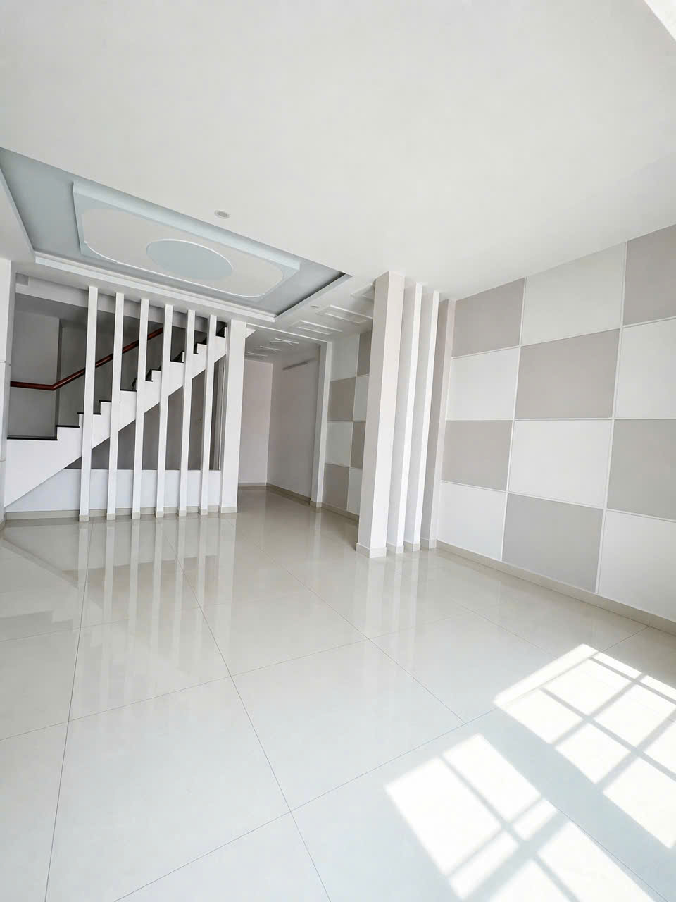 Bán nhà  đường số 10, Linh Xuân, Thủ Đức, TP HCM. DT  80m2, 2 tầng, sổ hồng riêng, giá 6,68  tỷ.