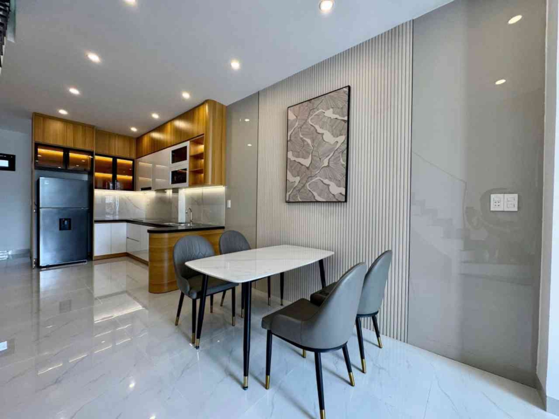 Bán nhà 3 tầng đường Huỳnh Ngọc Huệ, 56,1m², giá 4.85 tỷ, Thanh Khê, Đà Nẵng-1