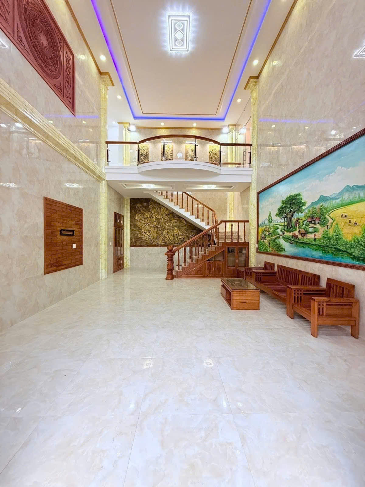 BIỆT THỰ ĐẸP – GIÁ TỐT – CẦN BÁN BIỆT THỰ TẠI Đ. Chơn Tâm 9, P. Hòa Khánh, Q. Liên Chiểu, TP. Đà Nẵng