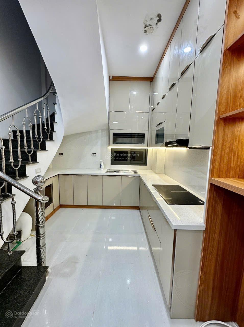 BÁN NHÀ 5 TẦNG FULL NỘI THẤT 2 MẶT NGÕ TẠI LÒ ĐÚC-CẢM HỘI-3