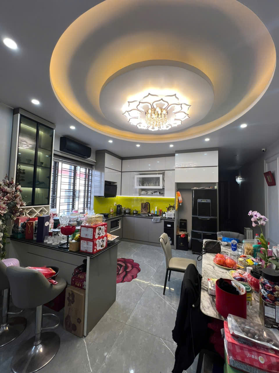 Hạ giá sâu - Siêu phẩm lô góc mặt đường Dư Hàng