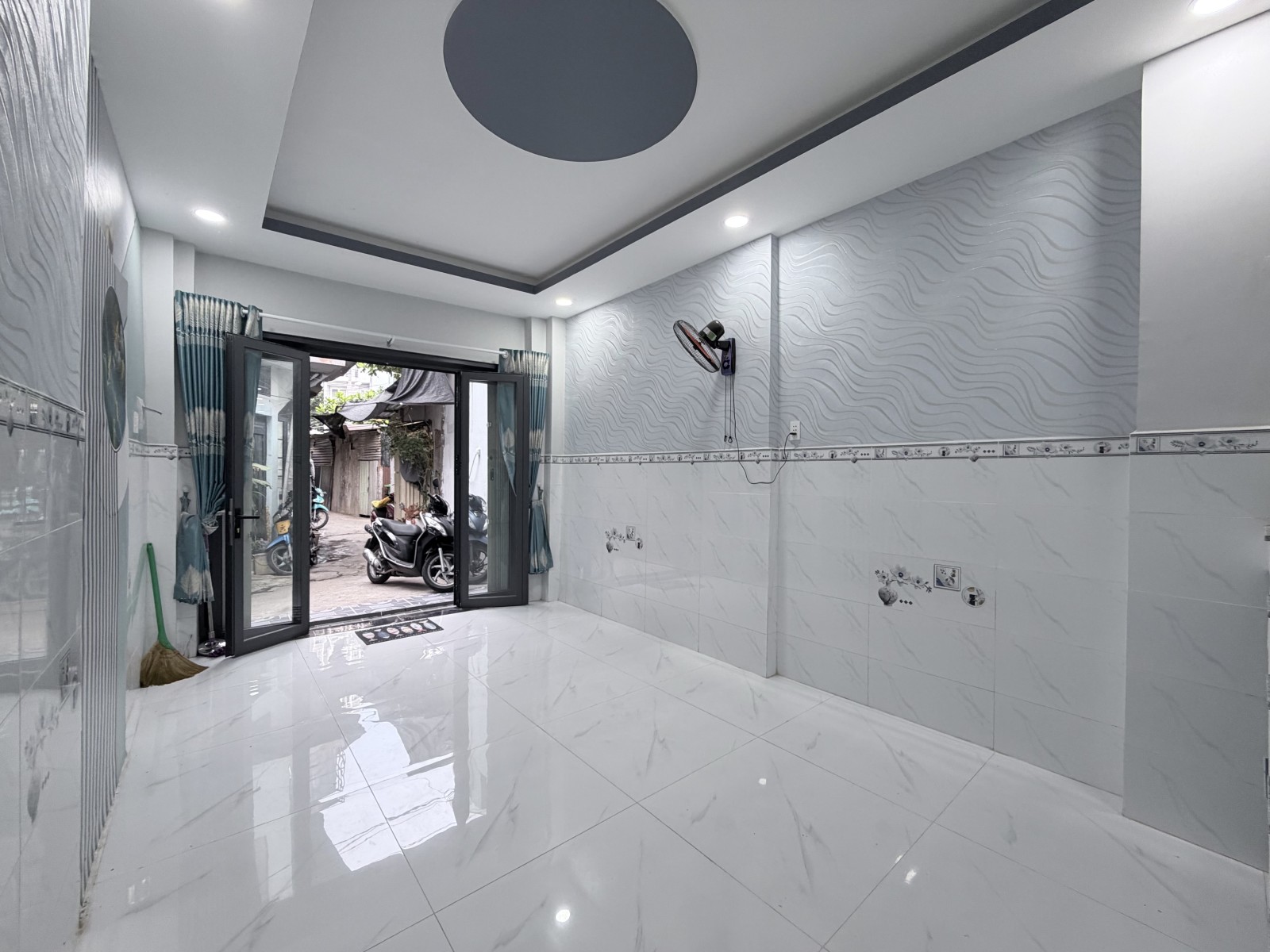 🏠💥BÌNH TÂN, SÁT MT AN DƯƠNG VƯƠNG, HẼM NGĂN, MỚI ĐẸP, 49M2, 2 TẦNG, 4PN, CHỈ NHỈNH 4 TY
