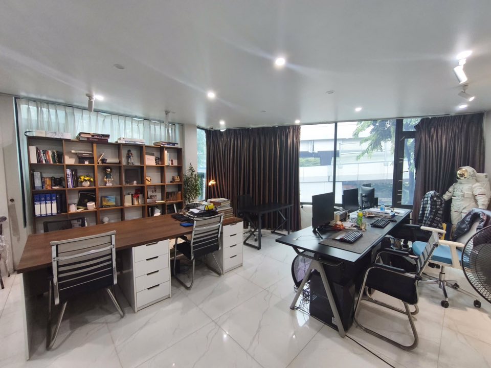 🔅 TÒA VĂN PHÒNG MẶT PHỐ PHẠM VĂN ĐỒNG, 70M2 6T THANG MÁY, MT 7M, CHỈ 26.5 TỶ 🔅