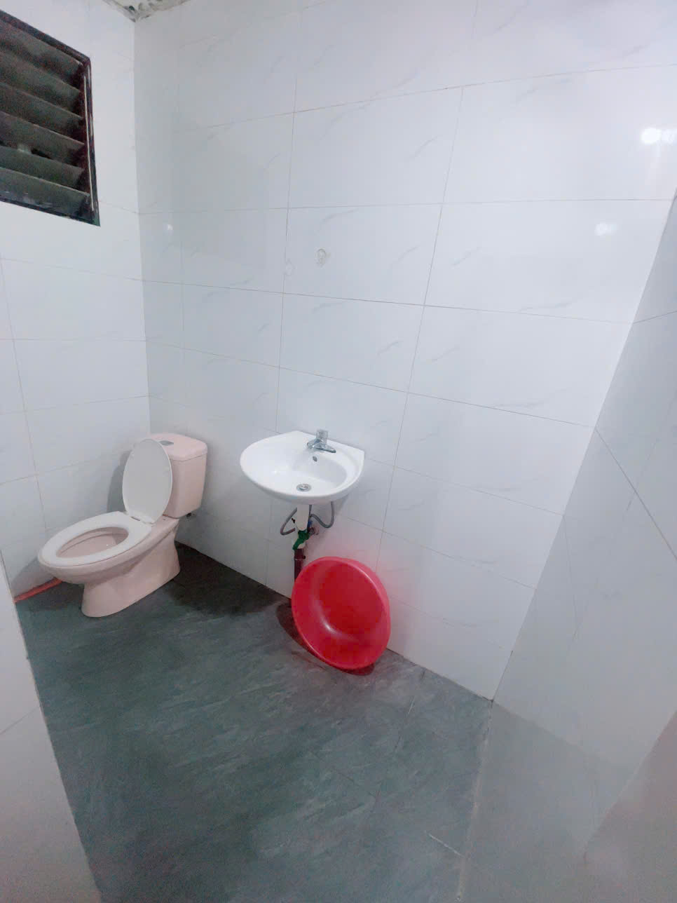 CHO THUÊ PHÒNG TRỌ GẦN BỆNH VIỆN NAM THĂNG LONG – RỘNG RÃI, THOÁNG MÁT, VÀO Ở NGAY-4