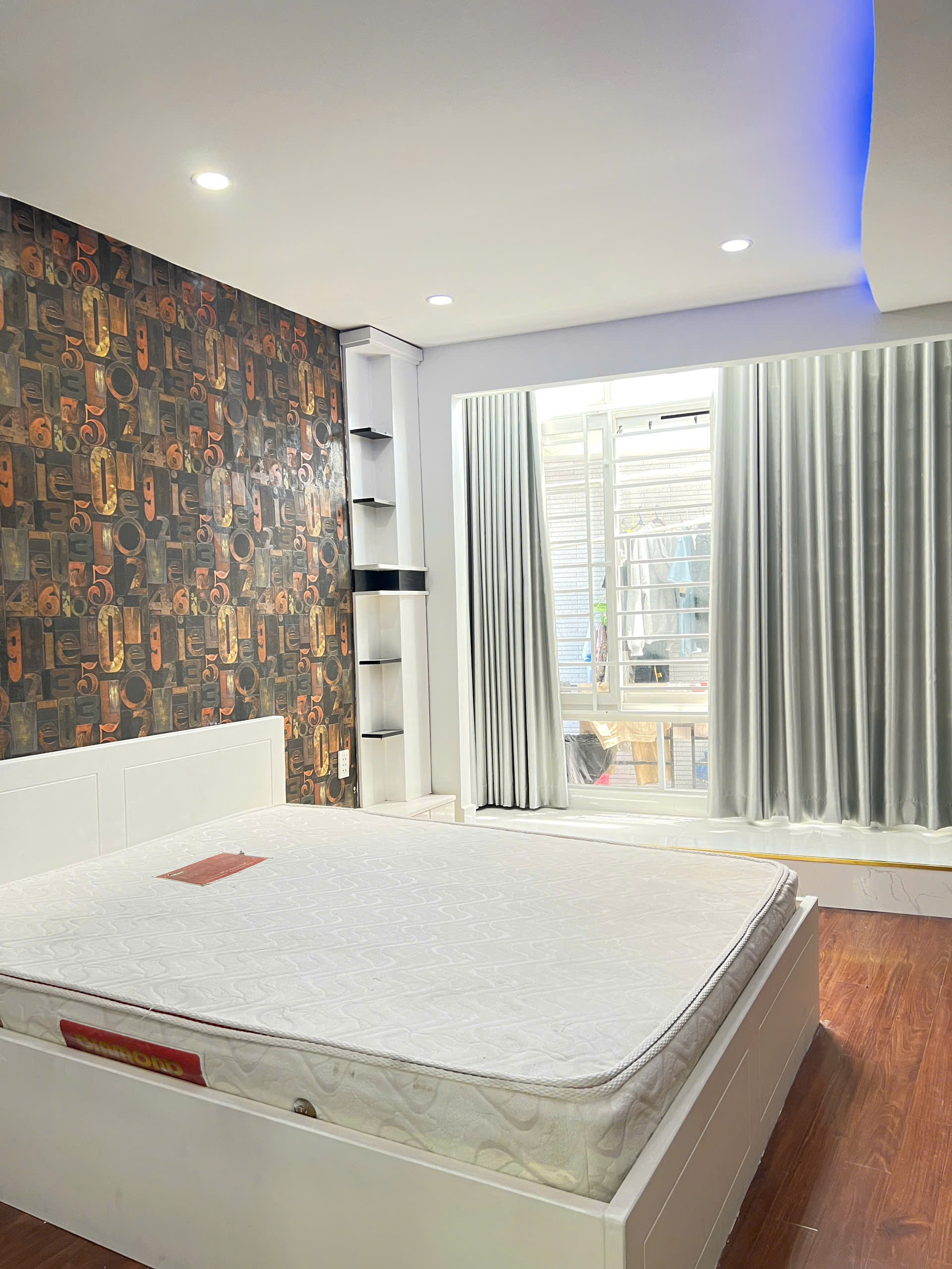 Nhà mới 2 tầng hẻm cụt đường Chánh Hưng P10Q8. Giá: 3.38 tỷ