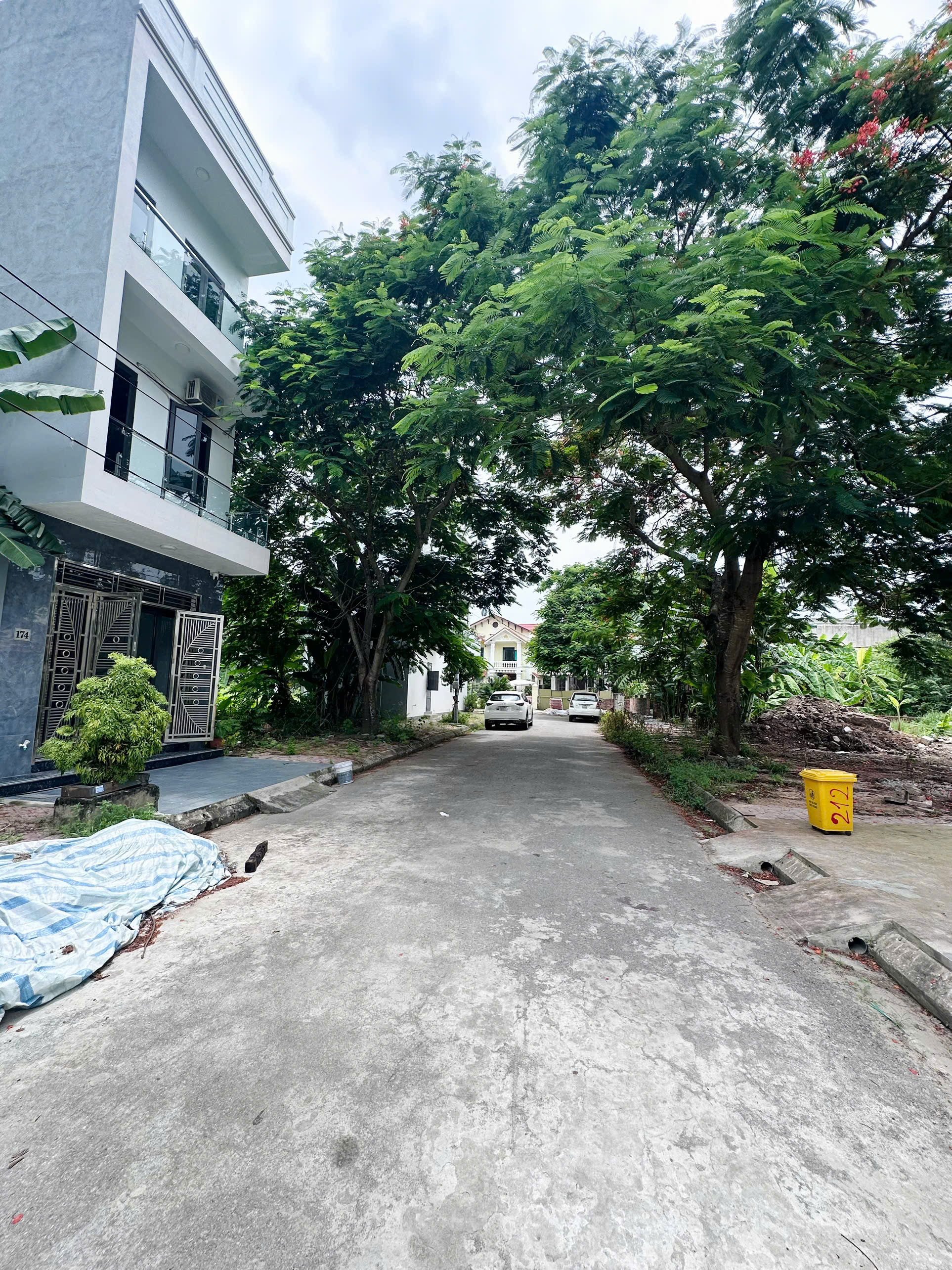ĐẤT PHÂN LÔ gần 70m2- gần ngã 4 Metro Hồng Bàng chỉ 2,x tỷ