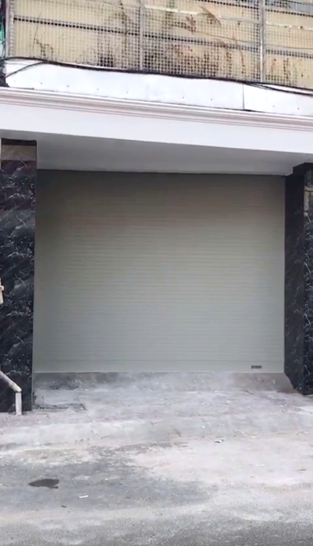 Bán chung cư tầng Trệt 88,7m2 MT đường Cao Bá Nhạ P. Nguyễn Cư Trinh Q1. Giá 8,5 tỷ (Bớt lộc)