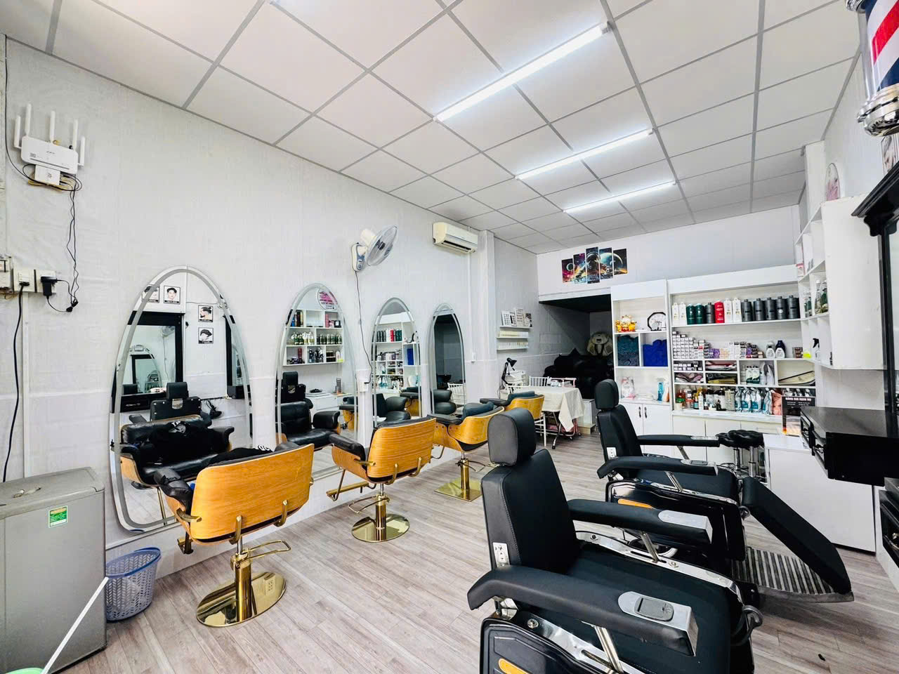 SANG NHƯỢNG GẤP TOÀN BỘ TIỆM SALON NAM - NỮ - NGAY KCN DONA STANDARD, XUÂN LỘC, ĐỒNG NAI