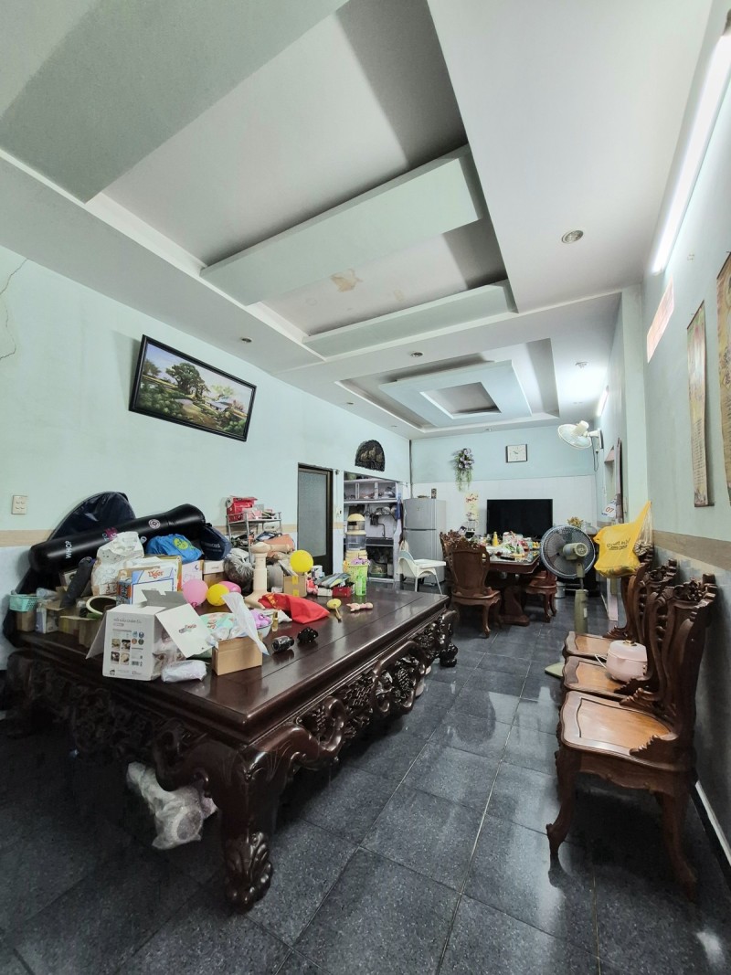 Bán nhà Mặt tiền Nguyễn Văn Quá - cách Trường Chinh 1km, 6/9x35m, Cấp 4 - hạ  19,5 tỷ.-4
