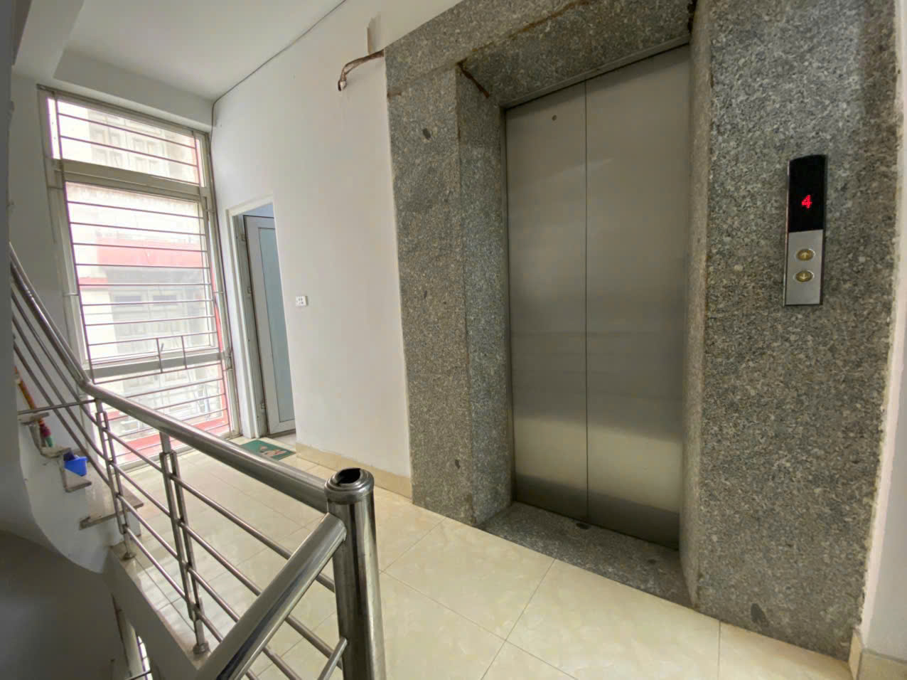 Cho Thuê Văn Phòng Đẹp – Vũ Phạm Hàm, Cầu Giấy – 80m²-3