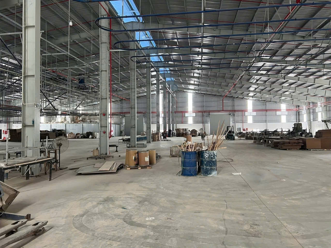 XT178 cho thuê nhà xưởng kiên cố, tiếp nhận linh hoạt ngành nghề theo QD KCN. trống xưởng