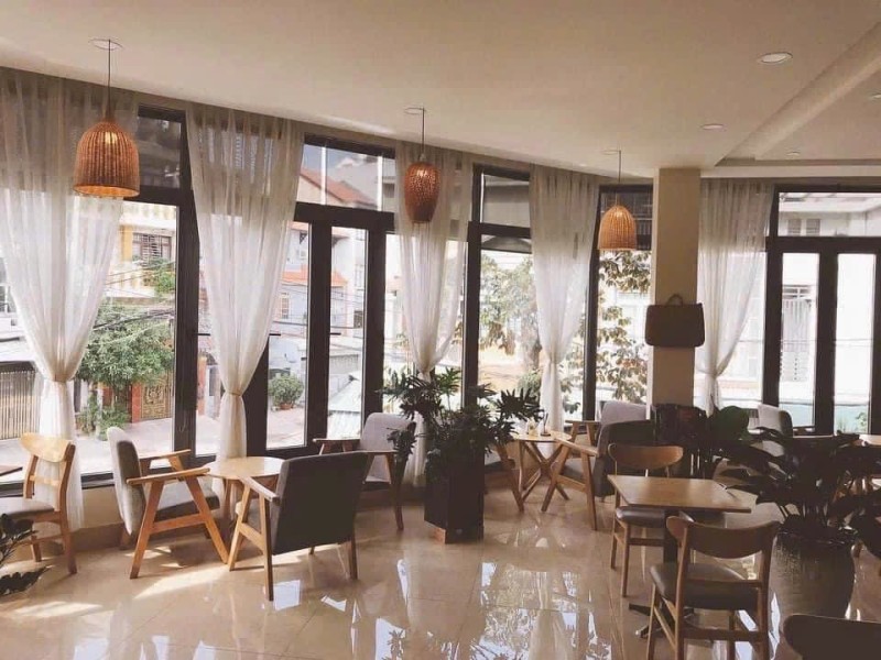 Bán nhà  đường Số 9, Linh Trung, Thủ Đức, TP HCM. DT 107m2, 4 tầng, giá 15.8 tỷ.