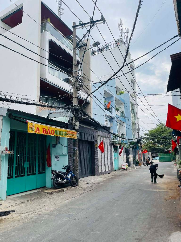 SIÊU PHẨM ĐẦM SEN – NHÀ ĐẸP Ở NGAY – 68M² – CHỈ 6.85 TỶ