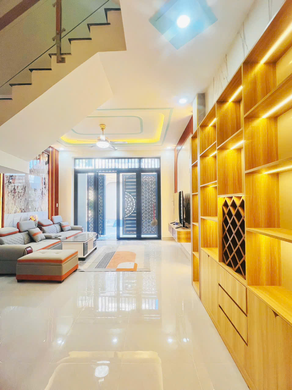 Nhà phố Xinh Tam Bình - 56m2 - 4 Tầng – Nhỉnh 5 tỷ - Đường xe tải - Ôtô đậu trước nhà