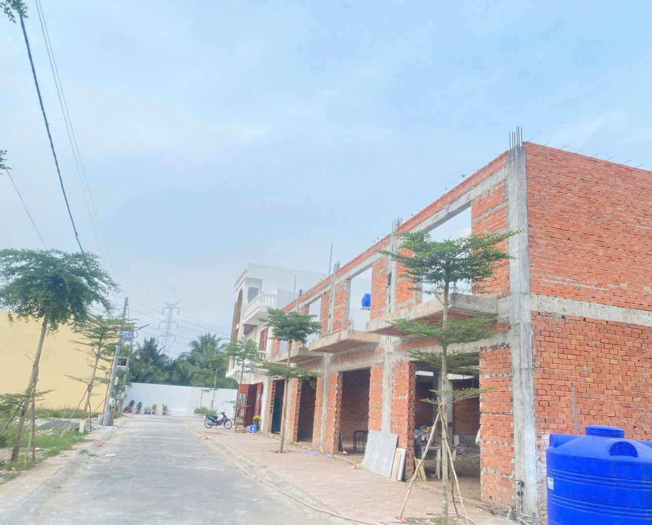 BÁN ĐẤT NÊN VÀ NHÀ THÔ KDC TÂN HIỆP ,CHÂU THÀNH,TIỀN GIANG-4