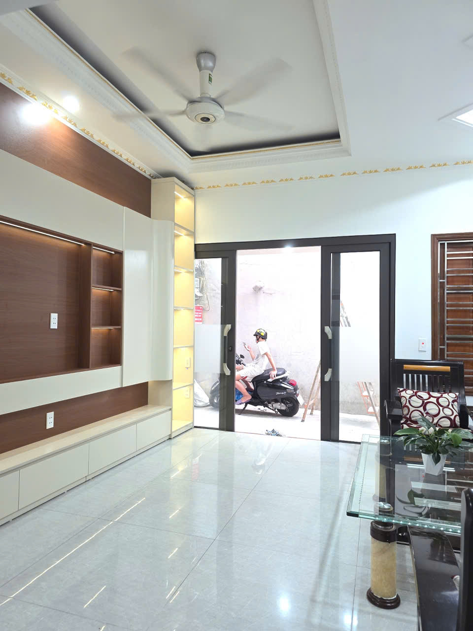 BÁN NHÀ 4 TẦNG HÀNG KÊNH – LÊ CHÂN-3