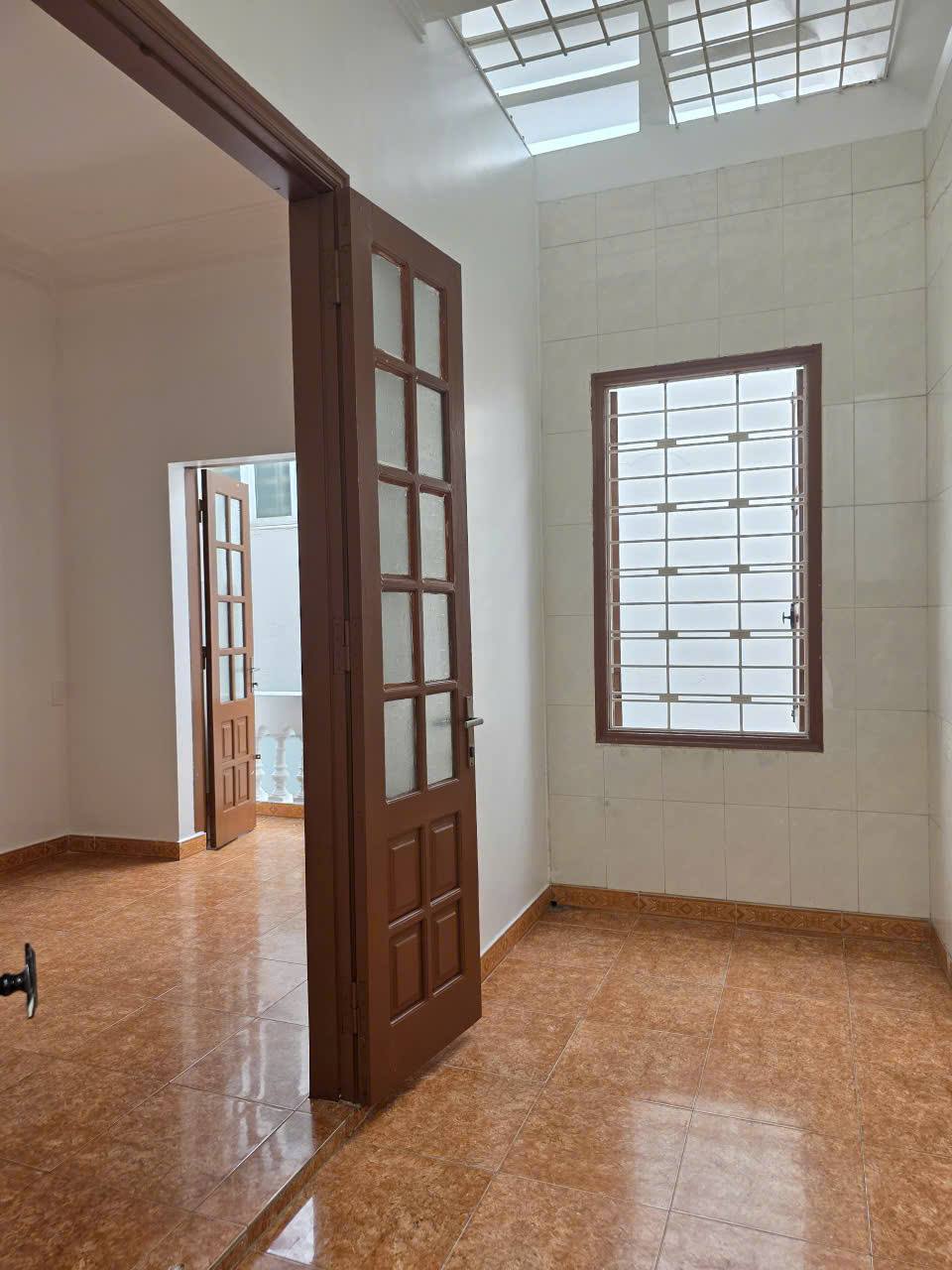 BÁN NHÀ 4 TẦNG HÀNG KÊNH – LÊ CHÂN-4