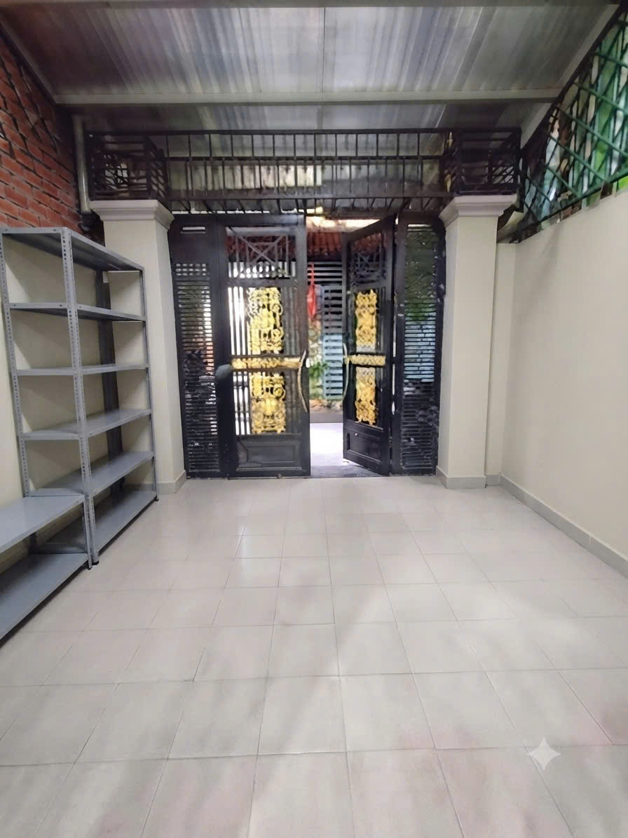 Bán Nhà  Ngay Phú Thọ Hòa  80M² Ô Tô Ngủ  Trong Nhà  80m2 Vuông Đẹp   Nhỉnh 7 Tỷ
