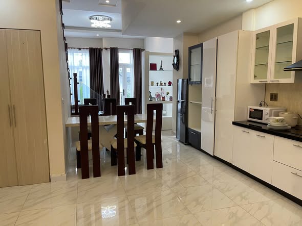⭐️Chính chủ bán nhà đẹp Phù Đổng Thiên Vương (P.8), P.Lâm Viên - Đà Lạt, chỉ 8 tỷ; 0913793025