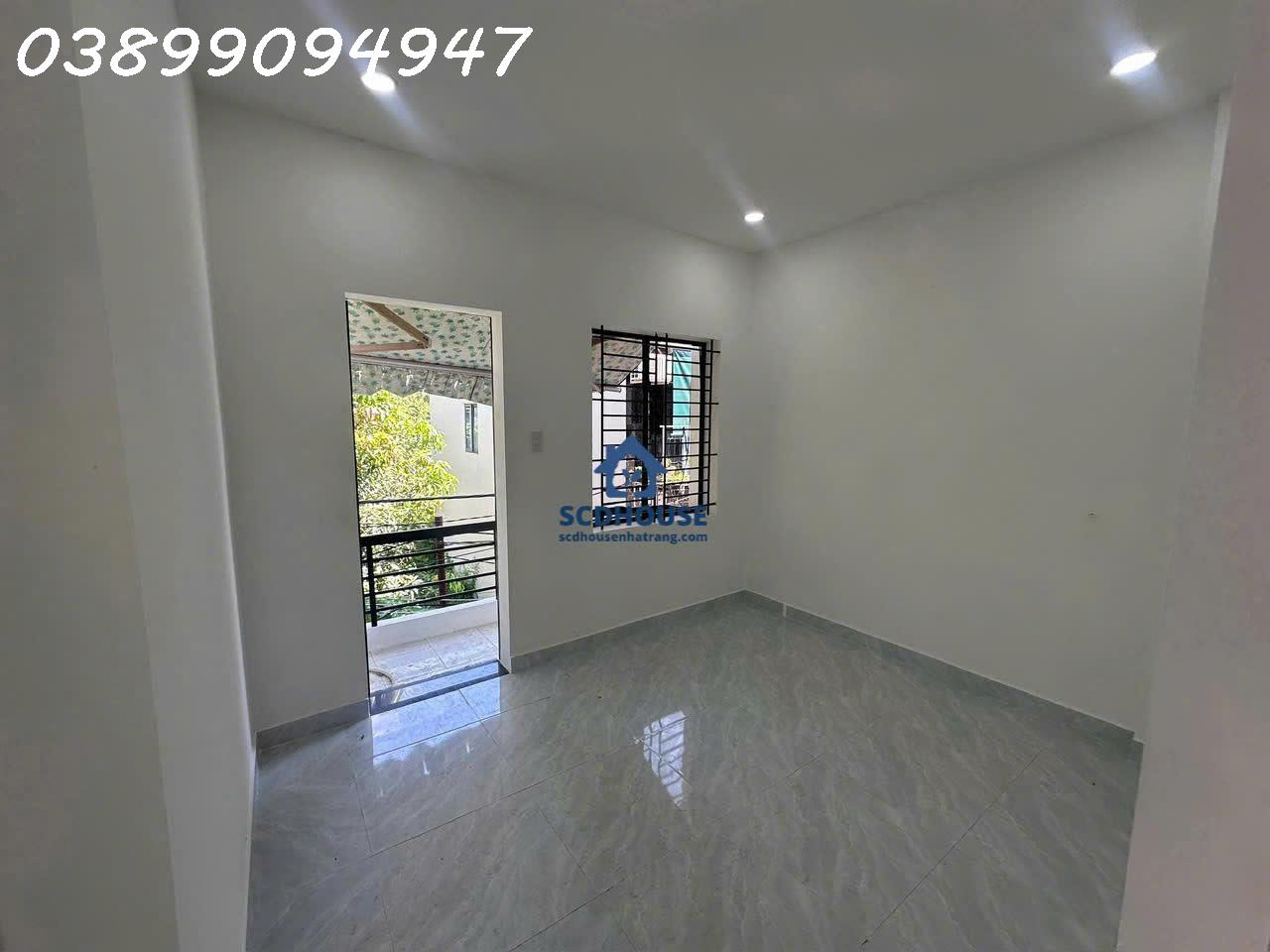 BÁN NHÀ LÔ GÓC 2 MẶT TIỀN HẺM CẮT KIẾNG ĐƯỜNG 2/4 NHA TRANG – DIỆN TÍCH 28M² KẾT CẤU 2 TẦNG ĐỦ NỘI THẤT GIÁ CHỈ 2.3 TỶ-3
