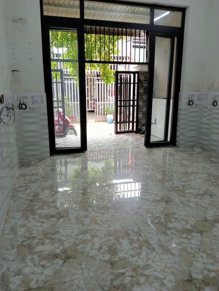 ►  CHÍNH CHỦ BÁN NHÀ GIÁ CHỈ 900 TRIỆU – TÂN HIỆP 01, TÂN UYÊN