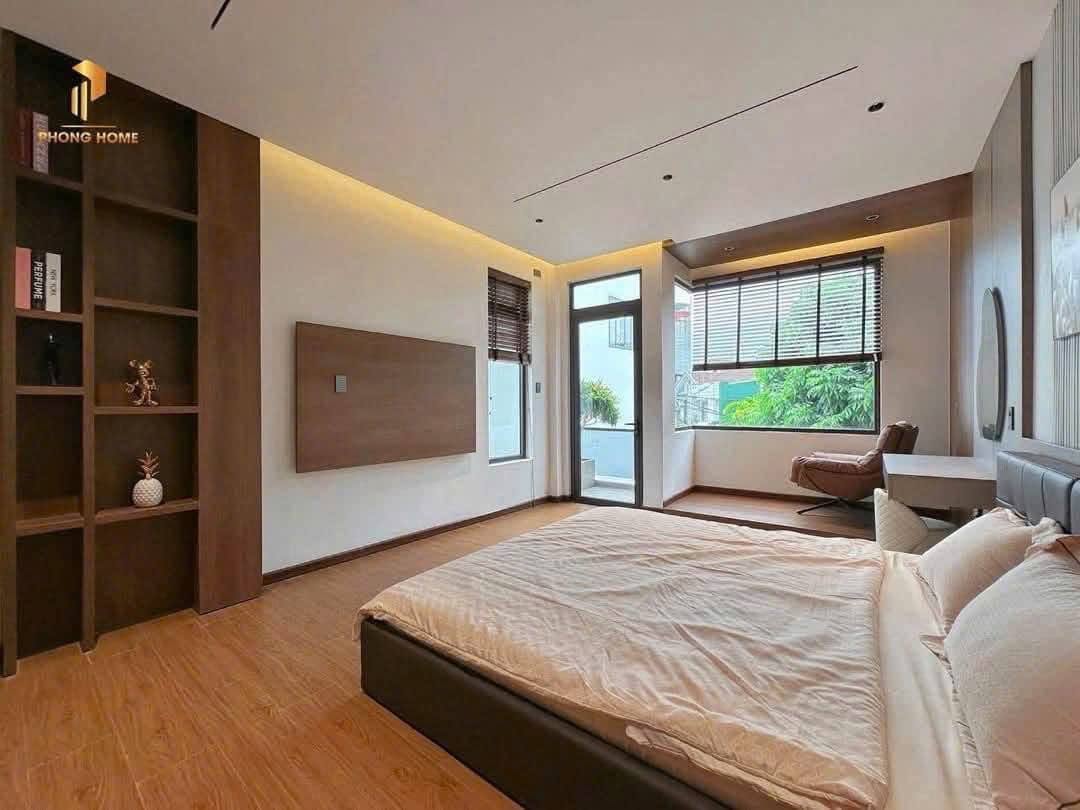 ♣ MT Nguyễn Như Hạnh gần Ngã Ba Huế, 103m2, 3 tầng, 4PN, sân Ô tô, 6.xx tỷ