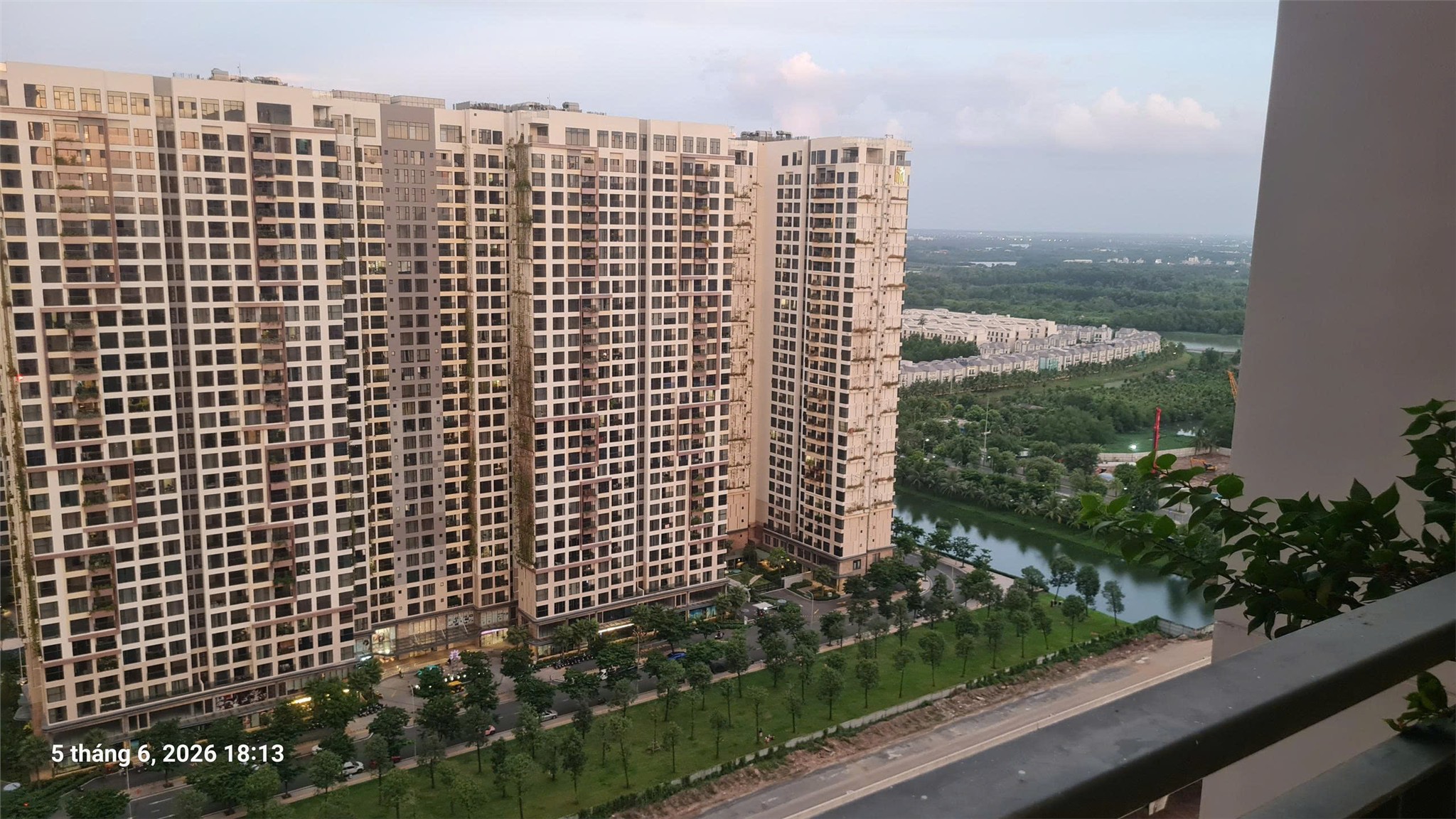 HOT HOT – CHÍNH CHỦ CẦN BÁN CĂN HỘ VINHOMES GRAND PARK TẠI P. Long Bình, TP. Thủ Đức, TP. HCM-4