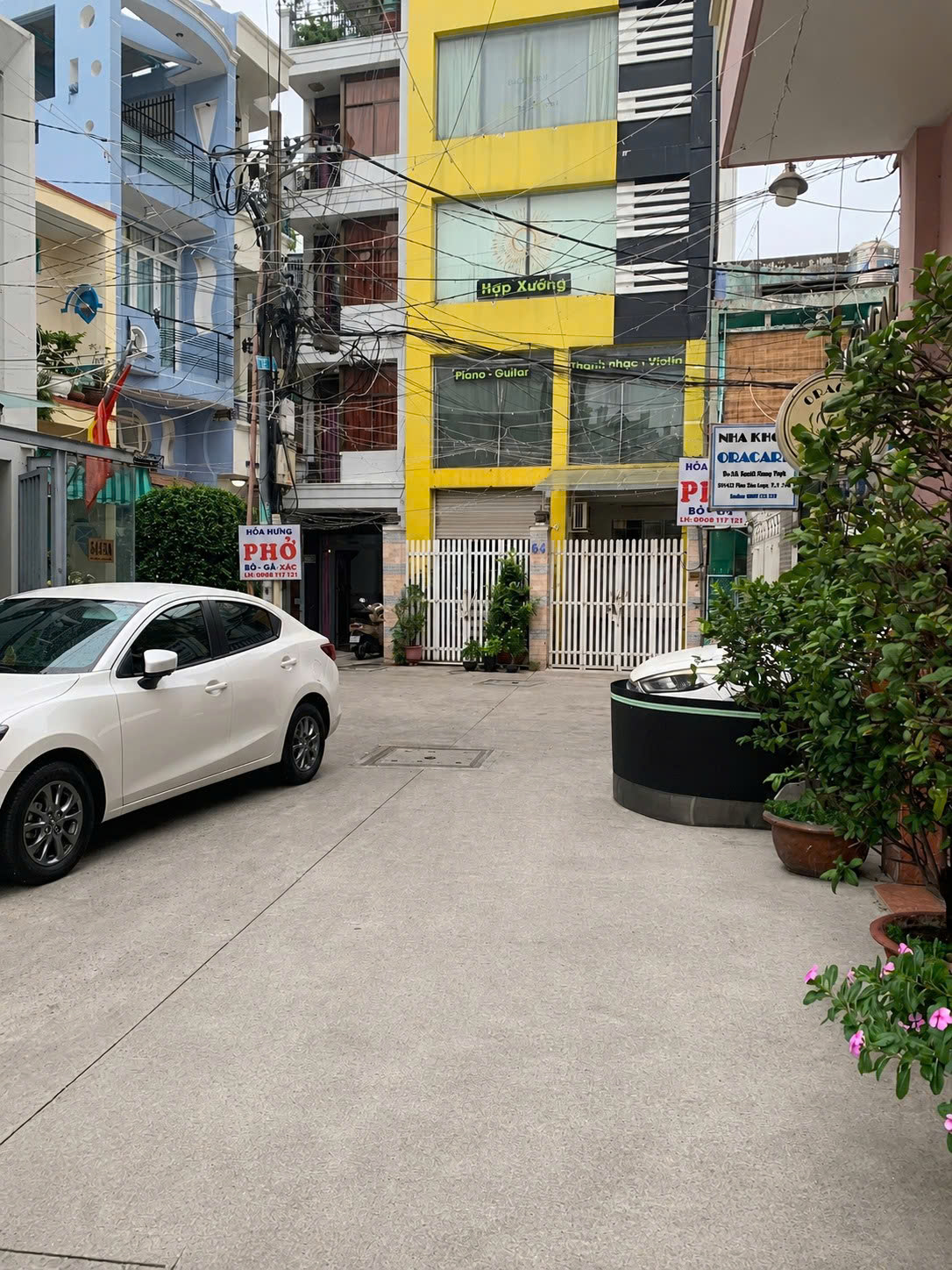 Bán nhà hẻm sát mặt tiền Phan Xích Long, Phú Nhuận, hẻm ô tô rộng, 78m2, Giá 18.5 tỷ - Ở ngay