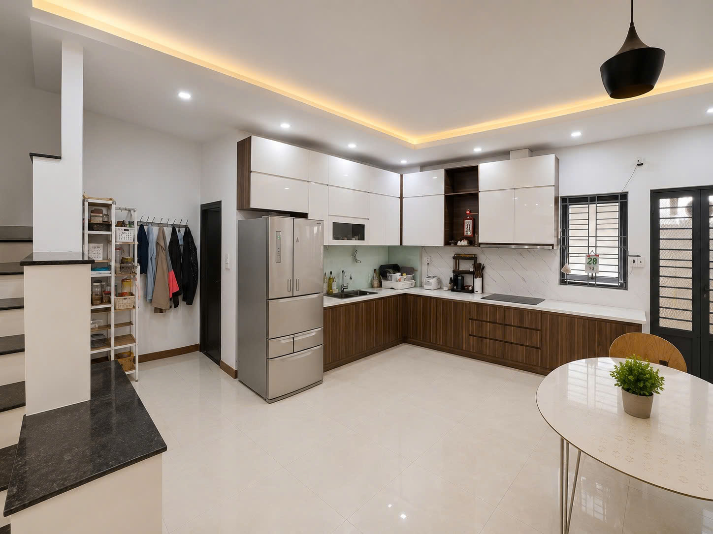 Bán nhà hẻm sát mặt tiền Phan Xích Long, Phú Nhuận, hẻm ô tô rộng, 78m2, Giá 18.5 tỷ - Ở ngay-3