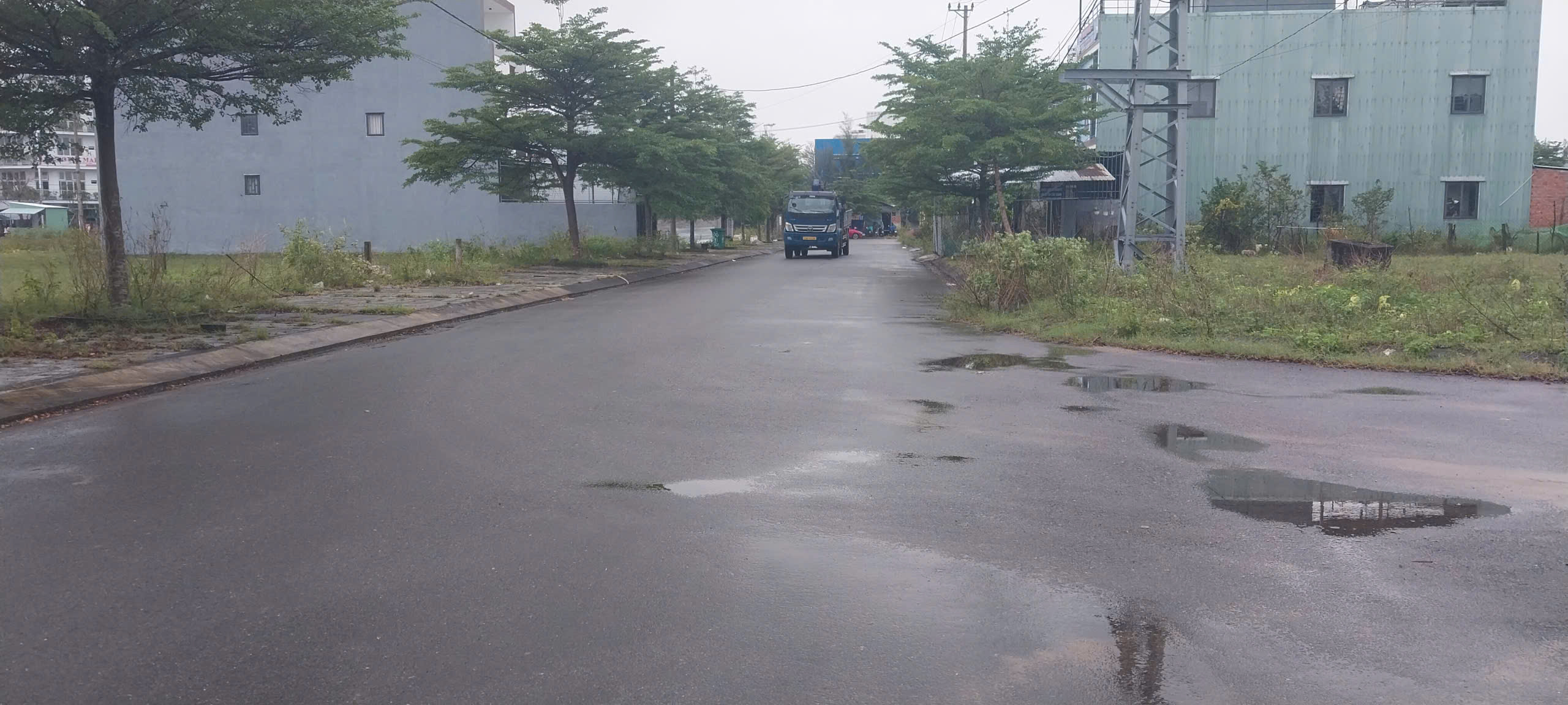 ♪ Lô Góc 2 Mặt Tiền đường 7.5m cạnh trường FPT, KĐT Thái Dương 2, 100m2 ngang 7.7m, 4.x tỷ-4