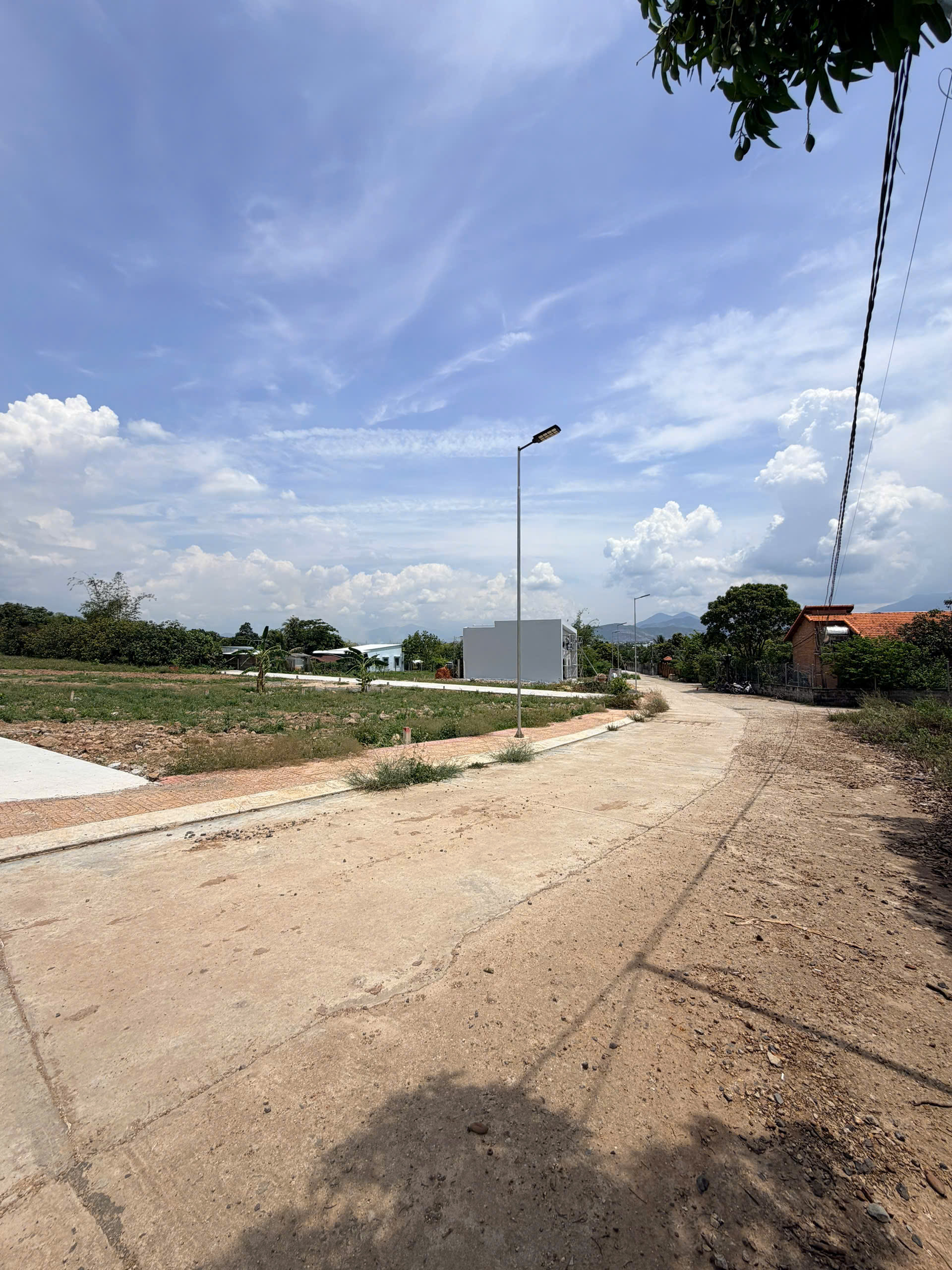 Chính chủ bán lô đất nền Tây Nha Trang - giá chỉ 882 triệu sổ sẵn, full thổ cư-4