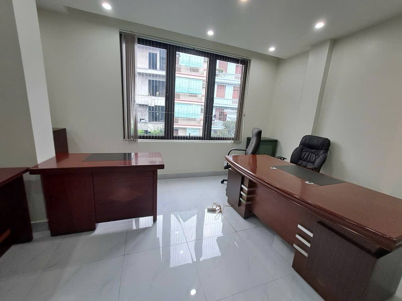 BÁN NHÀ LƯƠNG THẾ VINH, PHÂN LÔ 2 MẶT NGÕ OTO, DT112M2 MT6.5, Ở, VĂN PHÒNG, CHDV, 26.X TỶ-3
