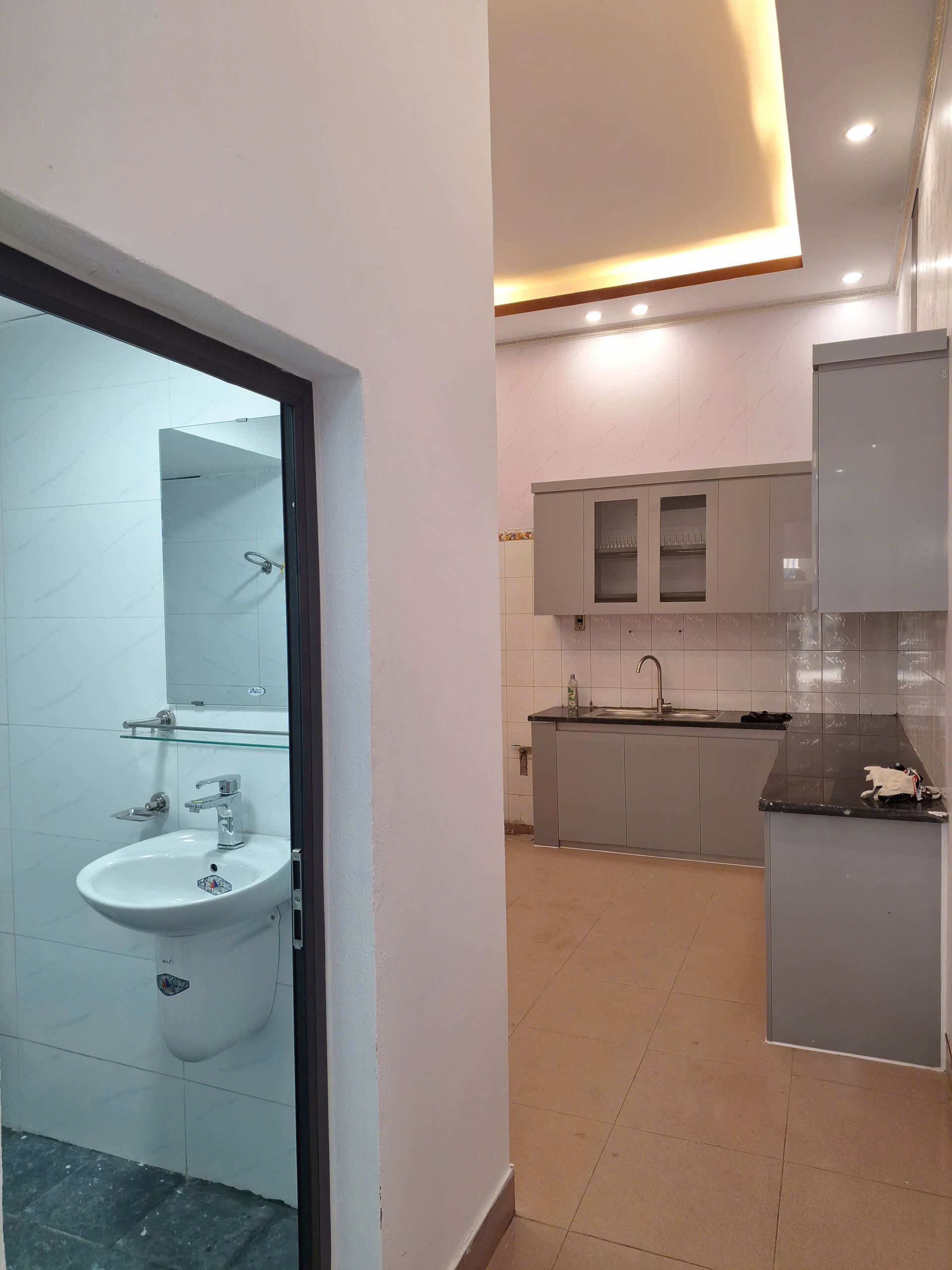 Bán Nhà Góc Mặt Phố Cổ Phạm Hồng Thái 3 Tầng Kinh Giá 5.x Tỷ