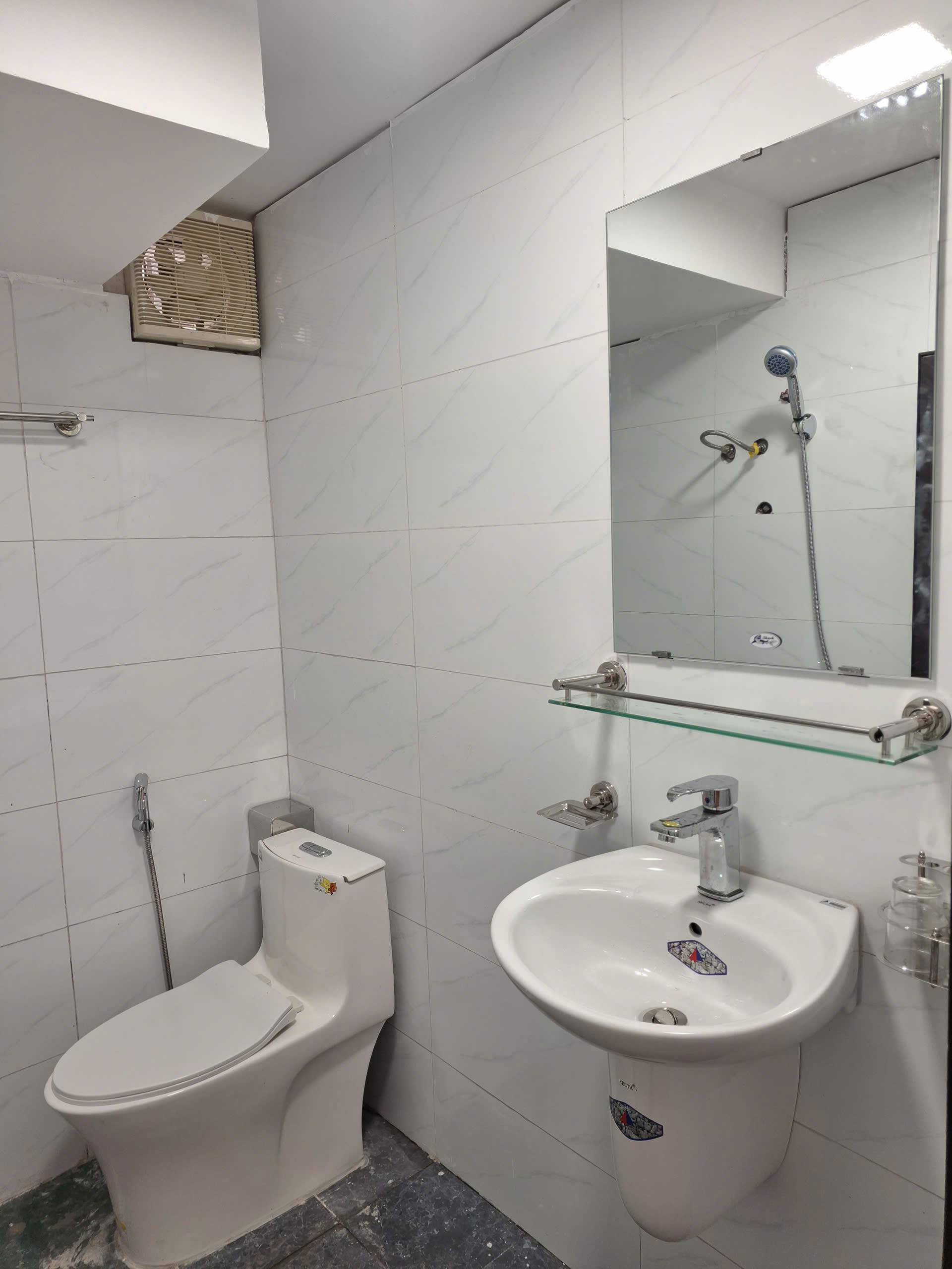 Bán Nhà Góc Mặt Phố Cổ Phạm Hồng Thái 3 Tầng Kinh Giá 5.x Tỷ