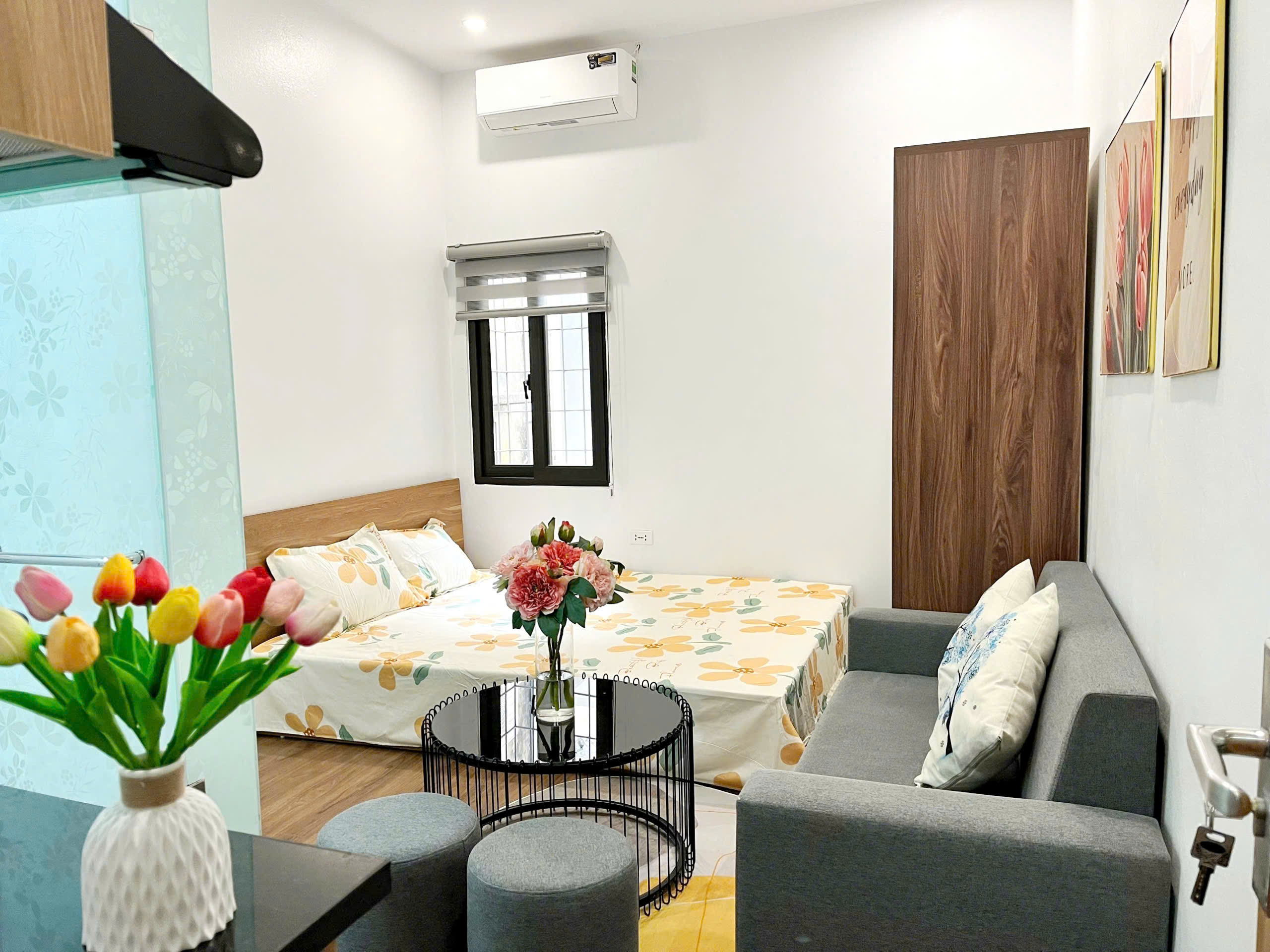 Bán gấp giá rẻ căn hộ Lê Gia Định 50m, tầng 3,  mặt tiền 3.3m, 3.65 tỷ Hai Bà Trưng.