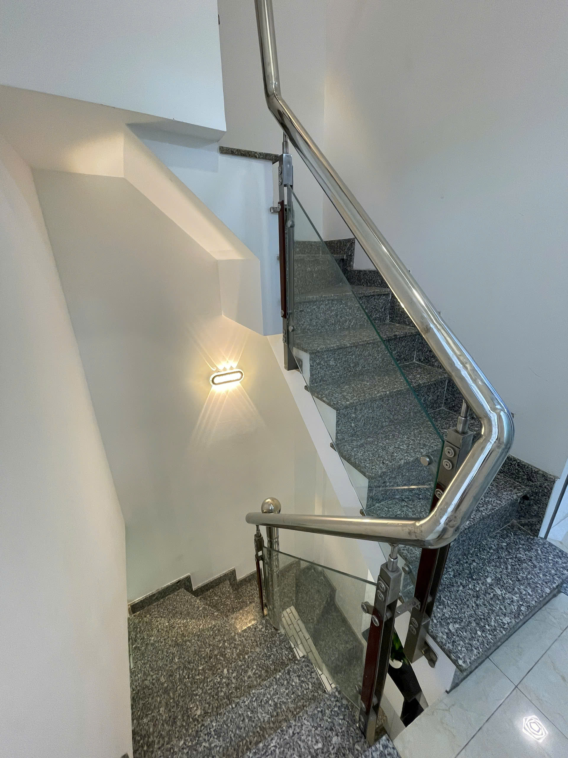 QUẬN 6, MỚI ĐẸP, HỒNG BÀNG, GẦN VÒNG XOAY PHÚ LÂM, HẼM 7M THÔNG, 34M2, 4TẦNG,4PN,NHỈNH 5TỶ 