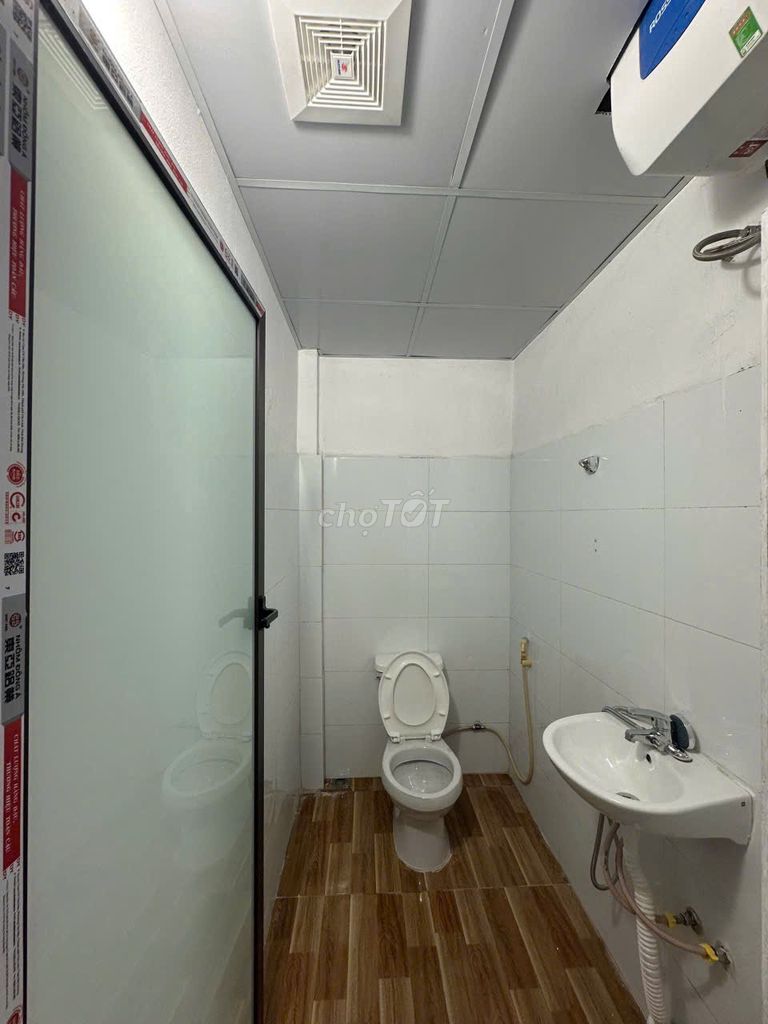 Chính chủ cho thuê nhà riêng giá rẻ ở ngõ 183 Đặng Tiến Đông, Đống Đa-4