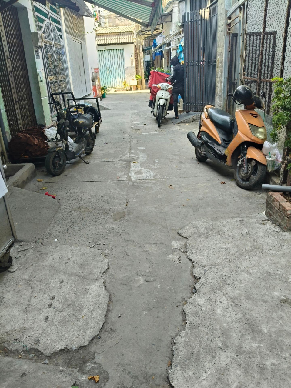 T2697* ĐẤT ĐẸP NGANG 5M SÁT CHỢ LẠC QUANG TIỆN XÂY MỚI  5.x TỶ
